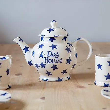 Semesterbostad The Old Doghouse