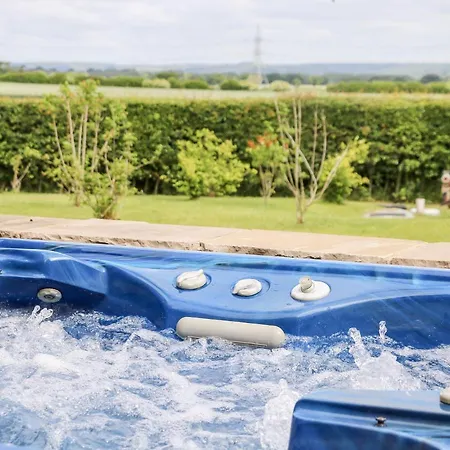 The Old Doghouse Semesterbostad *