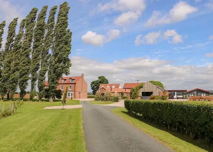 The Old Doghouse بيت للعطل *