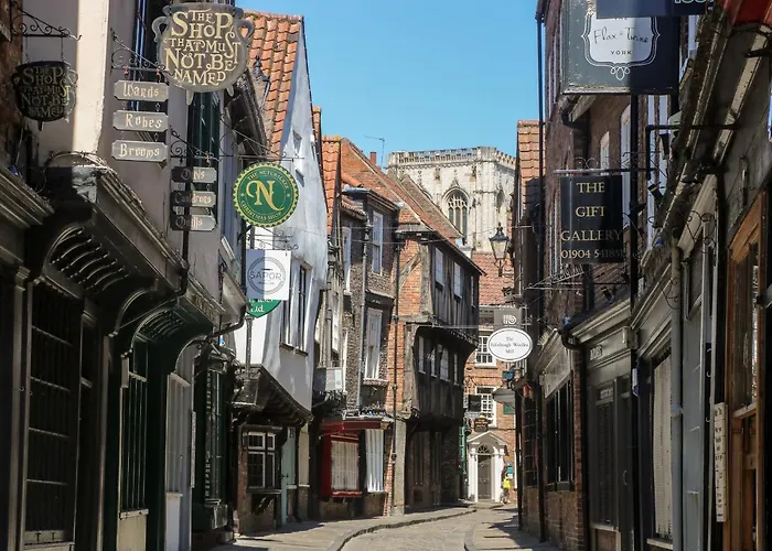 The Old Doghouse Nyaraló *